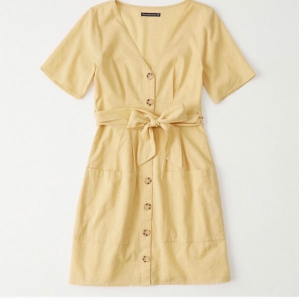 Abercrombie & Fitch Yellow Button-up Dress